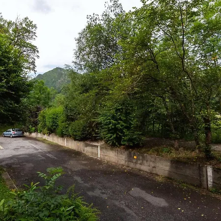 4 Pers A Saint Lary Avec Wifi Gratuit, Balcon Sud, Jacuzzi, Salle De Gym, Sauna Et Parking - Fr-1-296-470 * Vignec