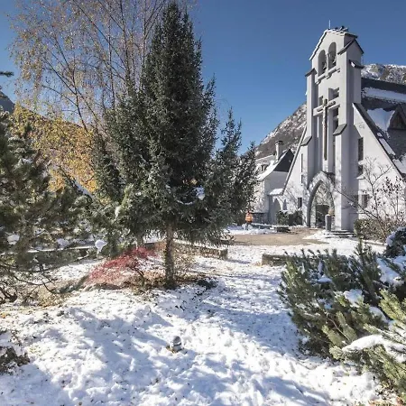 4 Pers A Saint Lary Avec Wifi Gratuit, Balcon Sud, Jacuzzi, Salle De Gym, Sauna Et Parking - Fr-1-296-470 Apartment Vignec